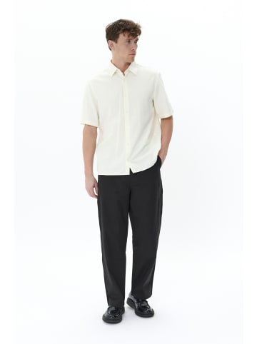 Matinique Kurzarmhemd MAklampo Gerade Passform in Off White