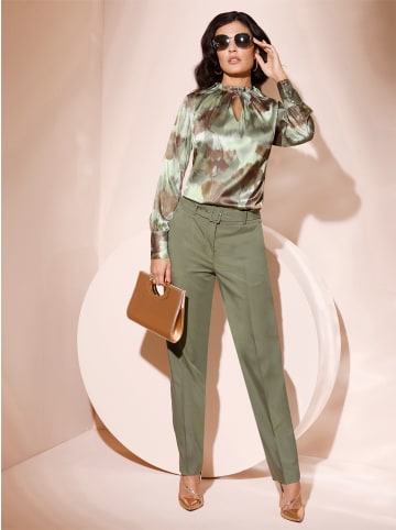 creation L Satinbluse in khaki-lindgrün-bedruckt