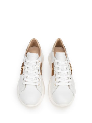 Wittchen Leather sneakers with metal in Cream