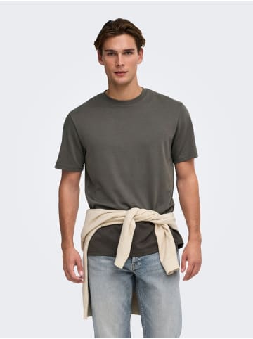ONLY & SONS T-shirt in Beluga 1