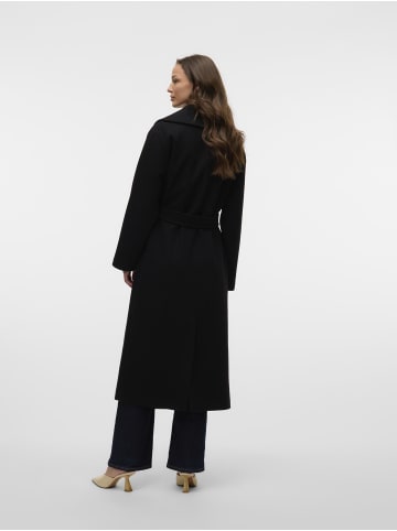 Vero Moda Mantel in Black