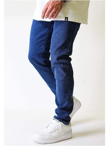 2Y Premium Straight Fit in blue