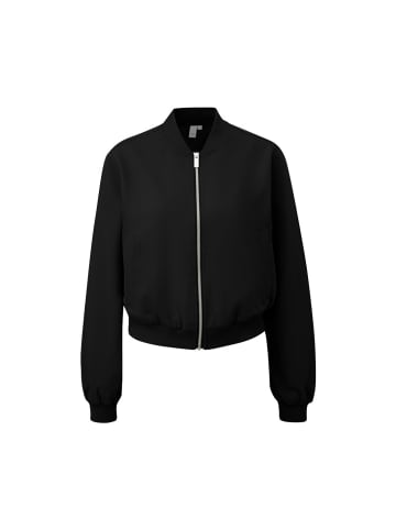Q/S designed by Jacke in Schwarz