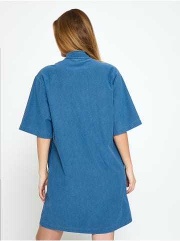 Peppercorn Kleid in Mid Blue Denim