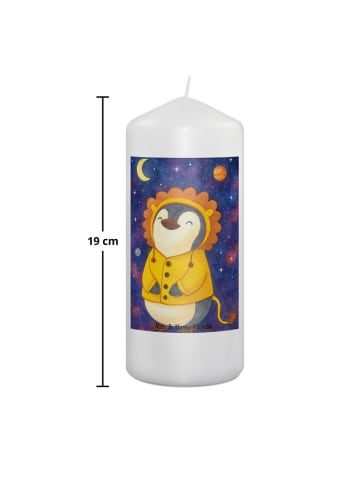 Mr. & Mrs. Panda Wachskerze Löwe Astrologie Design ohne Spruch in Weiß