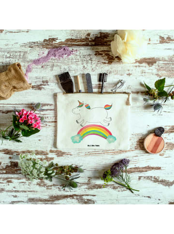 Mr. & Mrs. Panda Schminktasche Einhorn Regenbogen ohne Spruch in Weiß