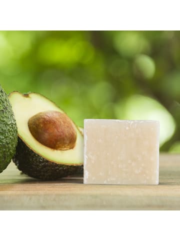 Skinchemists Avocado and Cucumber Natural Cleansing Bar