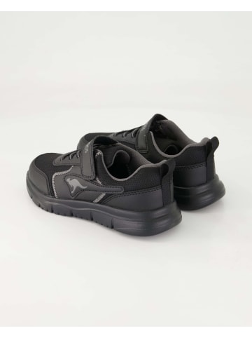 Kangaroos Klettschuhe in Schwarz
