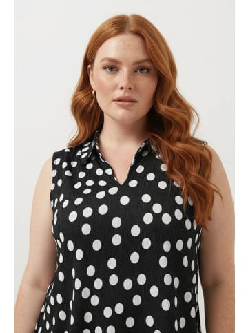 Shape Of You Blouse in Schwarz