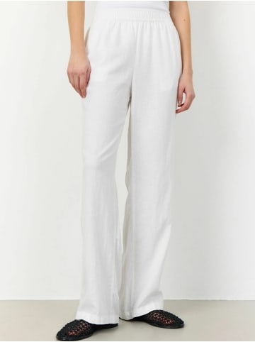 Levete Room Hosenn LR-NAJA 7 in L100 - WHITE