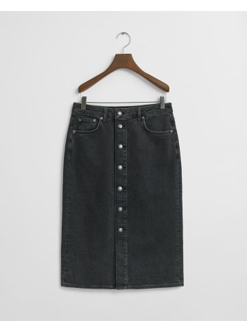Gant Mittellanger Jeansrock mit Knopfleiste in Black Broken In