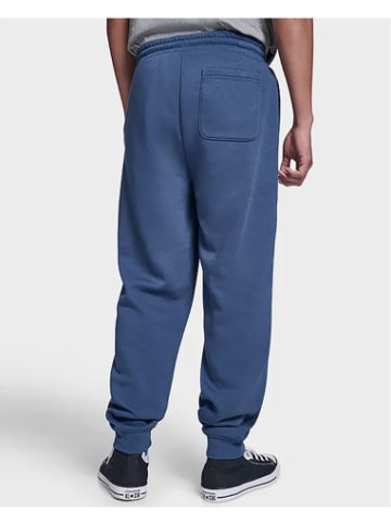 Converse Hose in Marine