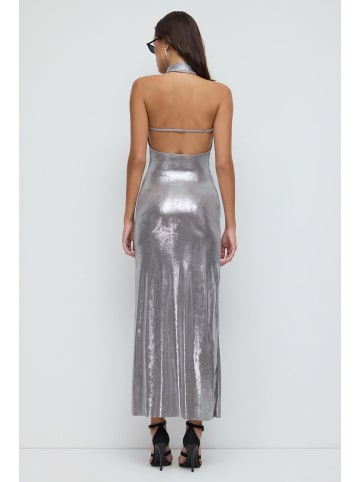 NO MATTER WHAT Kleid in Silber