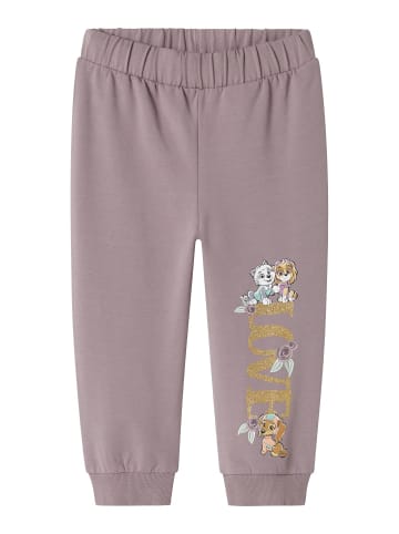 name it Hose in Purple Dove