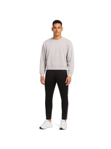 adidas Trainingshose im 3 Streifen Design in Schwarz