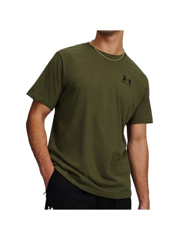 Under Armour T-Shirt in Oliv
