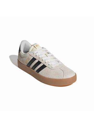 adidas Sneaker in beige