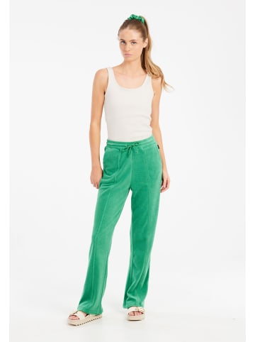 Protest " PRTCross in Jardin Green