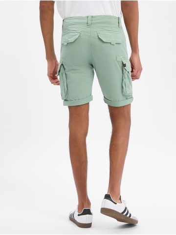 Alpha Industries Shorts Crew Short in schilf - 0012