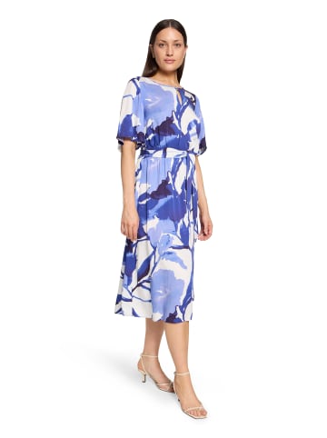 Betty Barclay Sommerkleid mit Rundhalsausschnitt in Weiß/Blau