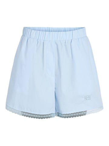 Noisy may Shorts in Cerulean1