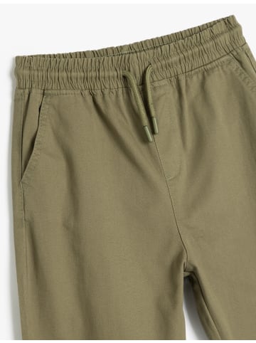 KOTON HOSEN in Grün