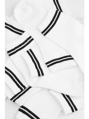 MOKIDA Socken in weiß