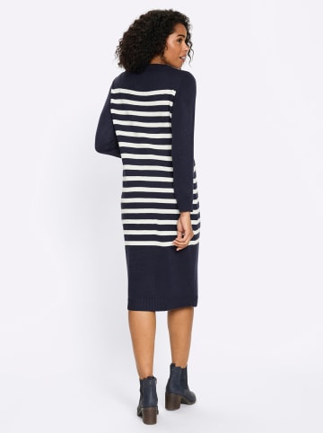 Sieh an! Strickkleid in marine-ecru-geringelt