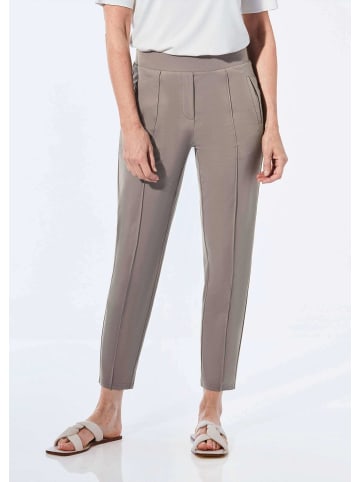 GOLDNER Kurzgröße:  Stoffhose Elegante 7/8-Schlupfhose SARA in taupe