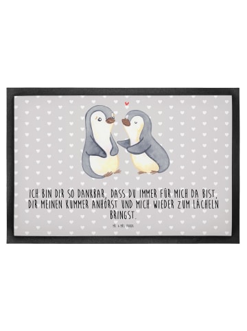 Mr. & Mrs. Panda Schmutzfangmatte Pinguine trösten mit Spruch in Grau Pastell