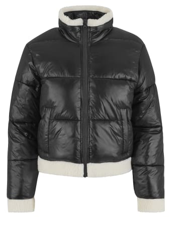 Urban Classics Outdoor Jackets in black/whitesand