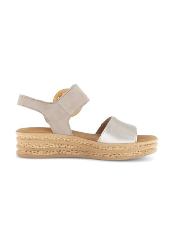Gabor Plateau Sandalen in beige
