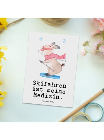 Mr. & Mrs. Panda Ansichtskarte Hase Skifahren mit Spruch in Weiß