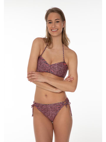 Protest " BARBERA 21 in California