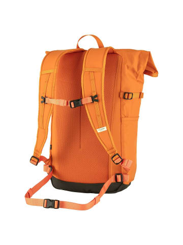 FJÄLLRÄVEN High Coast Foldsack 24 - Rucksack 15" 45 cm (mountain green) in sunset orange