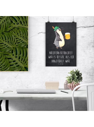 Mr. & Mrs. Panda Wandposter Pinguin Bier mit Spruch in Kreidetafel