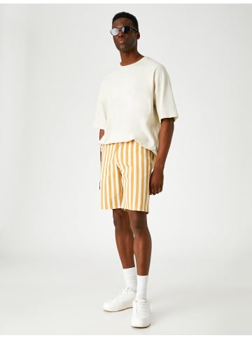 KOTON Shorts in Kamelfeder