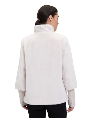 Betty Barclay Jacke in ecru