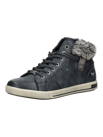Mustang Sneaker in Navy