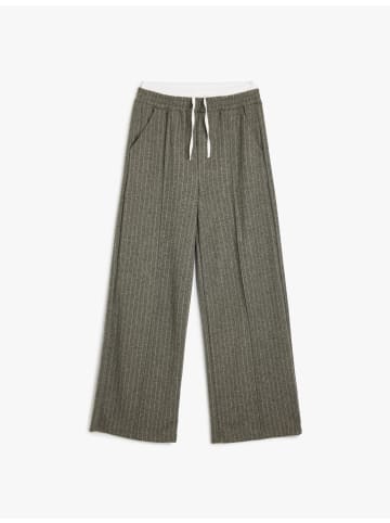 KOTON Hose in Grau Gestreift
