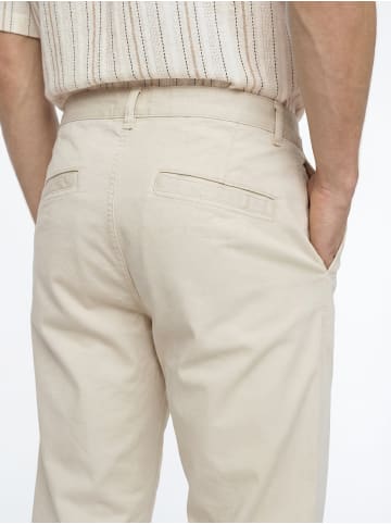 Nils Sundström Hose in sand - 0001