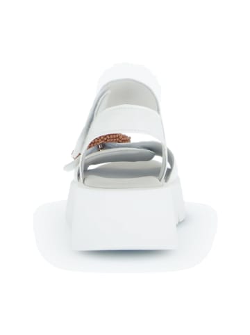 Gabor Plateau Sandaletten in Weiß