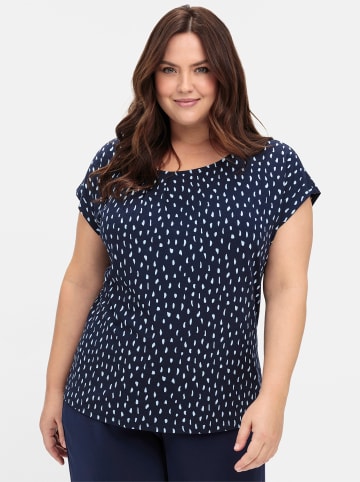 sheego Kurzarmshirt in tiefblau-gemustert