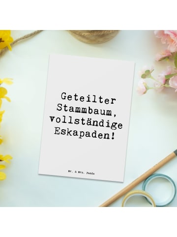 Mr. & Mrs. Panda Postkarte Halbbruder Eskapaden mit Spruch in Weiß