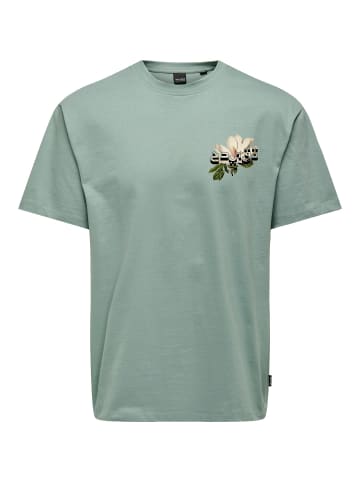ONLY & SONS T-shirt in Chinois Green