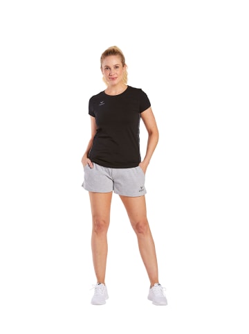 erima Essential Team Sweatshorts in hellgrau melange