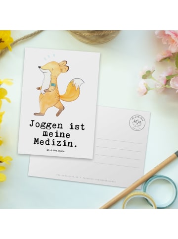 Mr. & Mrs. Panda Ansichtskarte Fuchs Joggen mit Spruch in Weiß