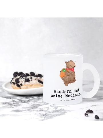 Mr. & Mrs. Panda Teetasse Glas Bär Wandern mit Spruch in Transparent