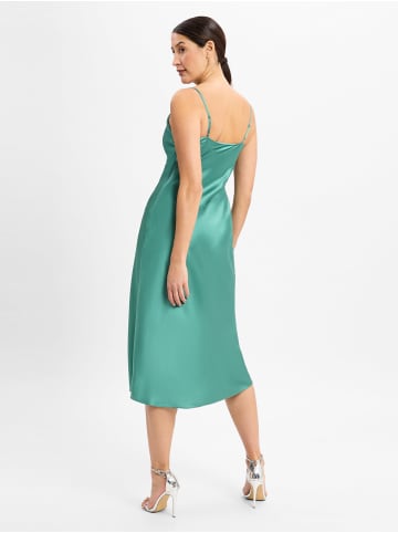 Marie Lund Abendkleid in smaragd - 0001