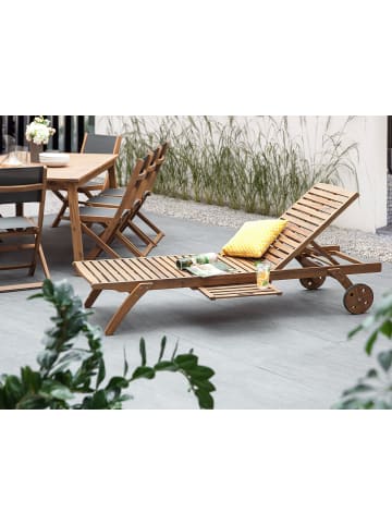 Beliani Gartenliege CESANA in Heller Holzfarbton - (W) 67 x (H) 33 x (L) 195 cm